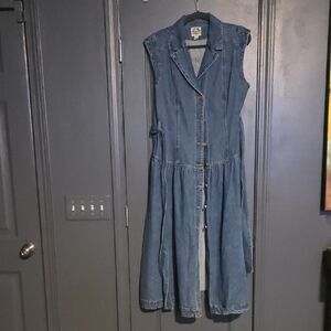 Stylish Sleeveless Denim Midi Dress